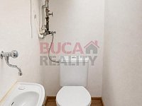 Prostorný byt 3+1, 93 m² + vlastní sklep 12 m² – centrum Českých Budějovic - U Trí Lvů (4).jpg