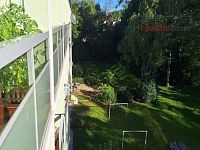 Prodej bytu v OV 2+1 s lodžií, šatnou a sklepem ul. Jakuba Obrovského Brno-Bystrc - balkon1.jpg