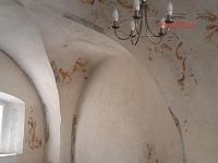 Městský dům v centru Jihlavy, 3NP, bydlení i komerce, volné prostory - 2NP - pravá část prostoru