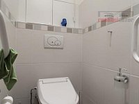 Prodej bytu v OV 2+1, vel. 58 m2 s balkonem a sklepem ul. Hlavní, Otrokovice - Kvítkovice - IMG_0340.jpeg