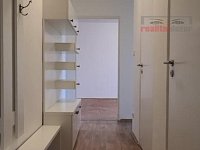 Prodej bytu v OV 2+1, vel. 58 m2 s balkonem a sklepem ul. Hlavní, Otrokovice - Kvítkovice - IMG_0345.jpeg