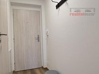 Pronájem bytu 1+kk 28 m2 s terasou, Brno – Kníničky, ul. Ondrova - IMG_0528.jpeg