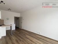 Pronájem bytu 1+kk 28 m2 s terasou, Brno – Kníničky, ul. Ondrova - IMG_0541.jpeg