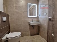 Nájem bytu 2+kk s balkonem a sklepem 62,34 m2 Brno-Žebětín, ul. Chvalovka - 20260225_175130.jpg