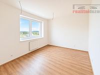 Pronájem novostavby bytu 1+kk s balkonem a sklepem, Brno ul. Křepelčí - Designer 3.jpg