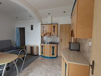 Nájem bytu 1kk  - ul. Hybešova, zařízená garsoniera 27 m2, lodžie, pračka, lednička - 2_20210428_141545.jpg