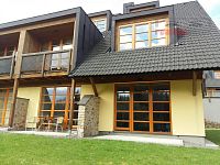 Říčky v O.h. - byt 49m2 + terasa 6 m2, kompletně vybavený, možnost koupě parkovacího místa - Terasa bytu