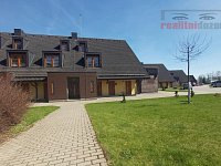 Říčky v O.h. - vybavený apartmán (byt) Orlické hory, 49m2 + terasa 6 m2 - pohled na dům.jpg