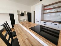 Nájem bytu 2kk 50 m2, část. vybavený, vč. spotřebičů, sklep 5 m2 - Kuchyně