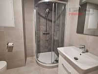 Nájem bytu 1+kk s balkonem, šatnou a sklepem Brno – Žebětín,  výstavba Kamechy II., novostavba - 7.jpg