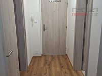 Nájem bytu 1+kk s balkonem, šatnou a sklepem Brno – Žebětín,  výstavba Kamechy II., novostavba - 8.jpg