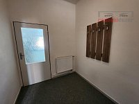Nájem bytu  2+1, Brno - Husovice, cihla, 64 m2, ul. Nováčkova - pouze pro studenty, 3 osoby - Chodba