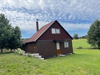 Novostavba chaty na polosamotě poblíž Pelhřimova - Fotka 1