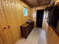 Novostavba chaty na polosamotě poblíž Pelhřimova - Fotka 14