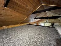 Novostavba chaty na polosamotě poblíž Pelhřimova - Fotka 20