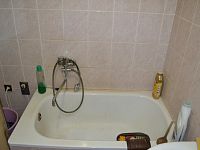 Samostatně stojící RD ve Velké Losenici - Fotka 10