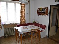 Samostatně stojící RD ve Velké Losenici - Fotka 8