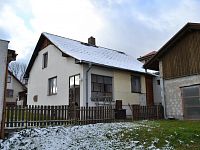 Samostatně stojící RD ve Velké Losenici - Fotka 4