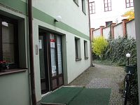 Pronájem kancelářských prostor v centru Pelhřimova - Fotka 6