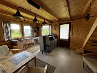 Novostavba chaty na polosamotě u Pelhřimova - Fotka 12