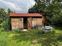 Novostavba chaty na polosamotě u Pelhřimova - Fotka 13