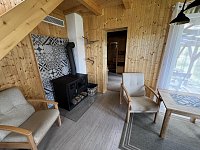 Novostavba chaty na polosamotě u Pelhřimova - Fotka 8
