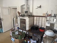 Nemovitost s uzavřeným dvorem v obci Metánov - Fotka 17