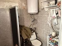 Nemovitost s uzavřeným dvorem v obci Metánov - Fotka 20