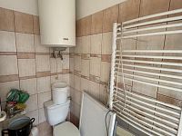 Nemovitost s uzavřeným dvorem v obci Metánov - Fotka 21