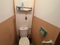 Pronájem zděného bytu 2+1 v Pelhřimově, ul. Husova - Fotka 8