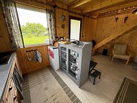 Novostavba chaty na polosamotě u Pelhřiimova - Fotka 4