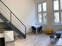 Pronájem bytu 2+kk 39 m²  Kubánské náměstí, Praha - Vršovice