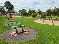 K nastěhování - Vybavený rodinný byt 5+kk s prostornou terasou v novostavbě Zelené kaskády. - Novostavba Zelené kaskády Praha 9  Děti.jpg