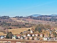 Prodej zrekonstruovaného bytu v Trutnově, v ulici Voletinská. - dji_fly_20250305_101742_0184_1741168084787_photo.jpeg