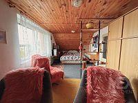 Prodej krásného rodinného domu v obci Roveň - photo-output_8.jpeg