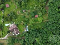 Prodej rodinného domu s velkou zahradou v obci Rybníček - dji_fly_20250611_103700_0361_1749631630087_photo.jpeg