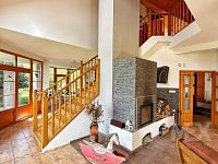 Prodej rodinného domu s velkou zahradou v obci Rybníček - IMG_0554.jpeg