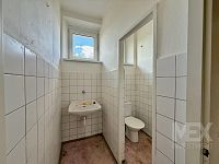 Prodej bytového domu v Hradci Králové v ulici Koutnikova - IMG_8404.jpeg