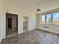 Prodej bytového domu v Hradci Králové v ulici Koutnikova - IMG_8415.jpeg