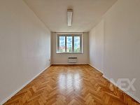 Prodej bytového domu v Hradci Králové v ulici Koutnikova - IMG_8417.jpeg