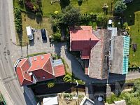 Prodej rodinného domu v obci Svratka - dji_fly_20250613_174910_0382_1749829834109_photo.jpeg