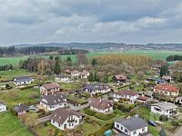 Prodej zachovalého rodinného domu v Červeném Kostelci v klidné lokalitě - IMG_0235.jpeg