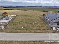 Prodej stavebního pozemku v obci České Meziříčí - IMG_9818.jpeg