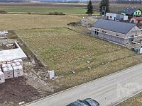 Prodej stavebního pozemku v obci České Meziříčí - IMG_9823.jpeg