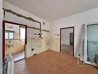 Prodej rodinného domu v blízkosti centra Nového Města nad Metují - IMG_9829.jpeg