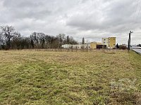 Prodej komerčního pozemku v České Skalici - IMG_4088.jpeg