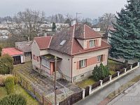 Prodej rodinného domu v klidné ulici v obci Holohlavy