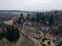 Prodej ubytovacího zařízení v obci Chroustov - Úhlejov - dji_fly_20260310_132412_0747_1773146304396_photo.jpeg