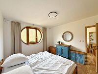 Prodej ubytovacího zařízení v obci Chroustov - Úhlejov - IMG_4360.jpeg