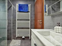 Prodej rodinného domu s rozlehlou zahradou v Českých Libchavách, Ústí nad Orlicí. - IMG_0068.jpeg